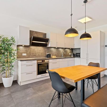 Cloche D'Or Proximity - Sleek Urban Space Luxemburgo Exterior foto